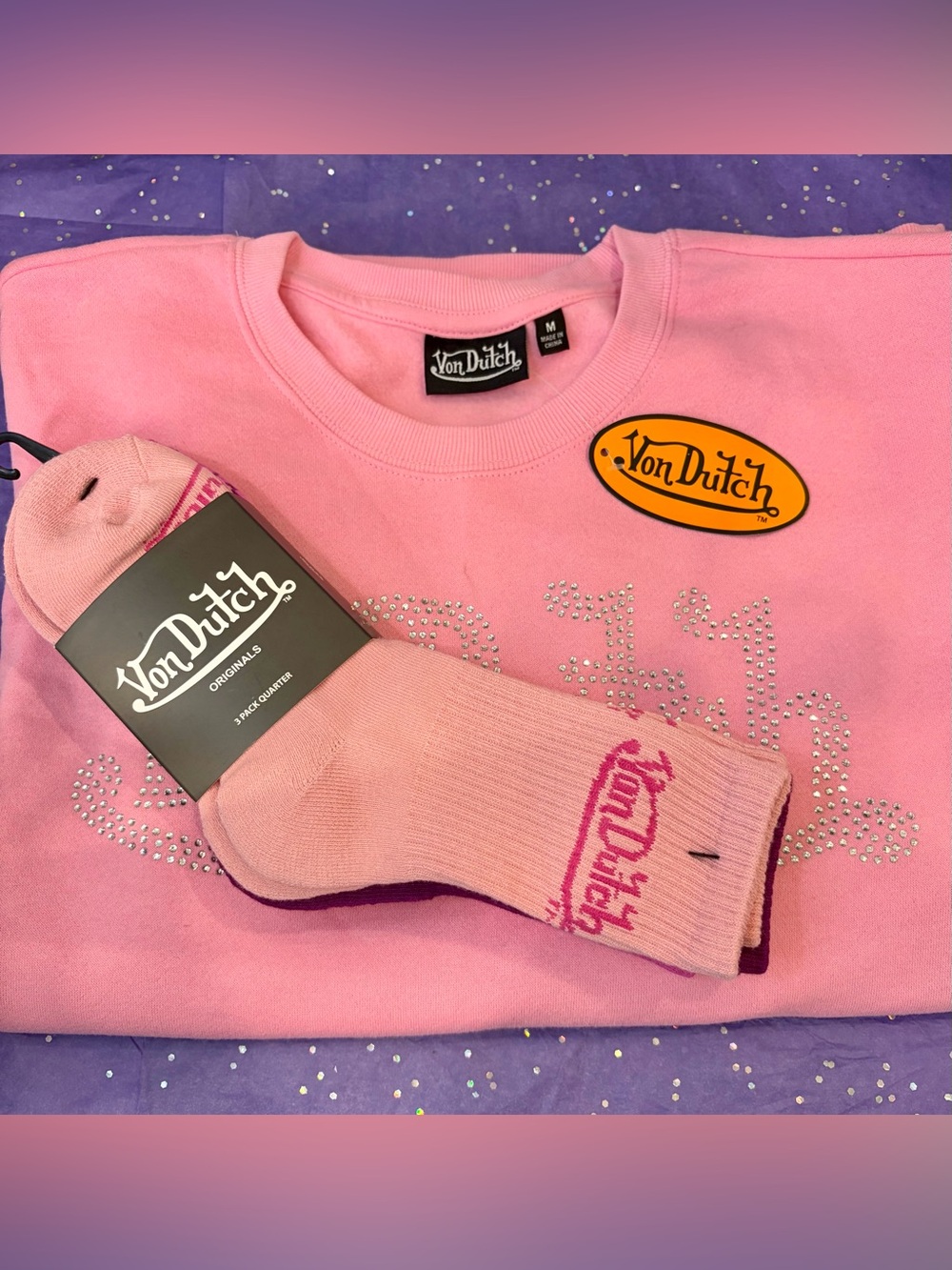 NWT VON DUTCH Women's Pink Rhinestone Logo Sweatshirt Size M & 3 Von Dutch Socks